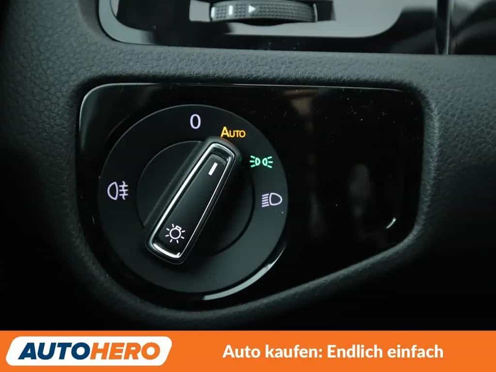 Volkswagen Golf VII 2.0 TSI GTI TCR Aut.*NAV*LED*ACC*CAM* 08/2019-photo-25