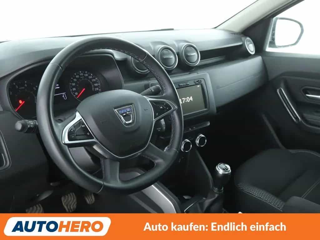 Dacia Duster 1.6 SCe Prestige*NAVI*PDC*AHK*KLIMA*TEMPO 05/2019-photo-10