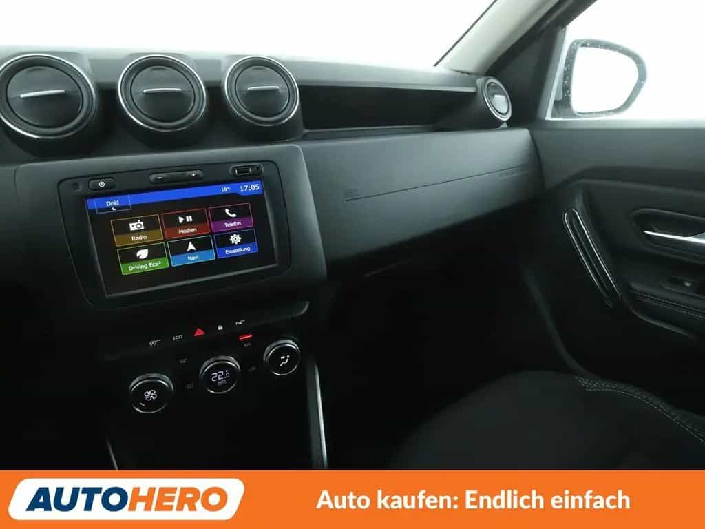 Dacia Duster 1.6 SCe Prestige*NAVI*PDC*AHK*KLIMA*TEMPO 05/2019-photo-24