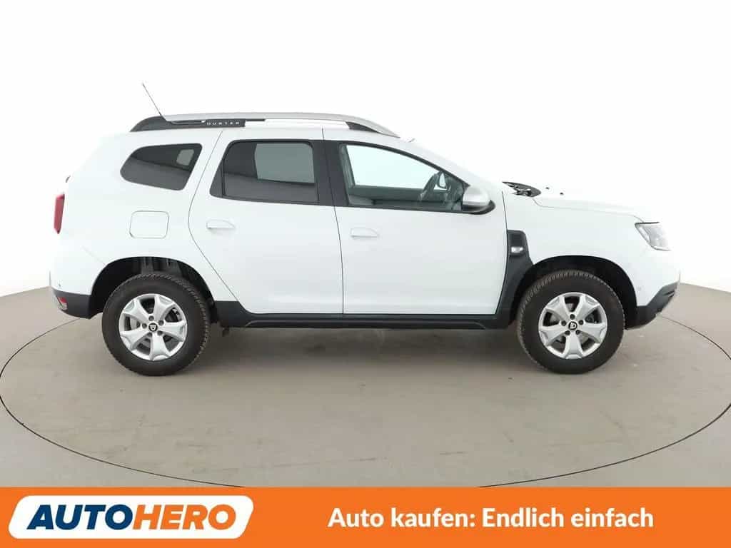 Dacia Duster 1.6 SCe Prestige*NAVI*PDC*AHK*KLIMA*TEMPO 05/2019-photo-6