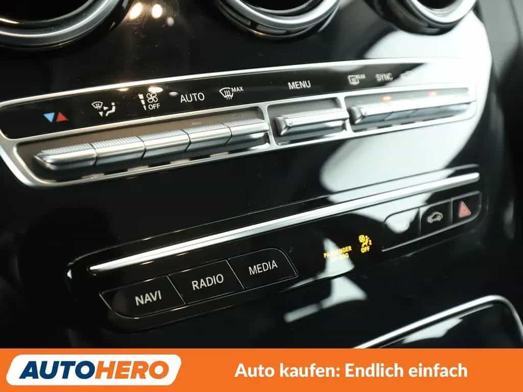 Mercedes-Benz C 180 Avantgarde Aut.*LED*TEMPO*CAM*PDC*SHZ* 09/2019-photo-23