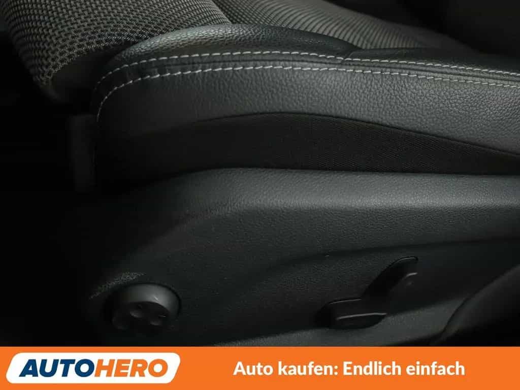 Mercedes-Benz C 180 Avantgarde Aut.*LED*TEMPO*CAM*PDC*SHZ* 09/2019-photo-28