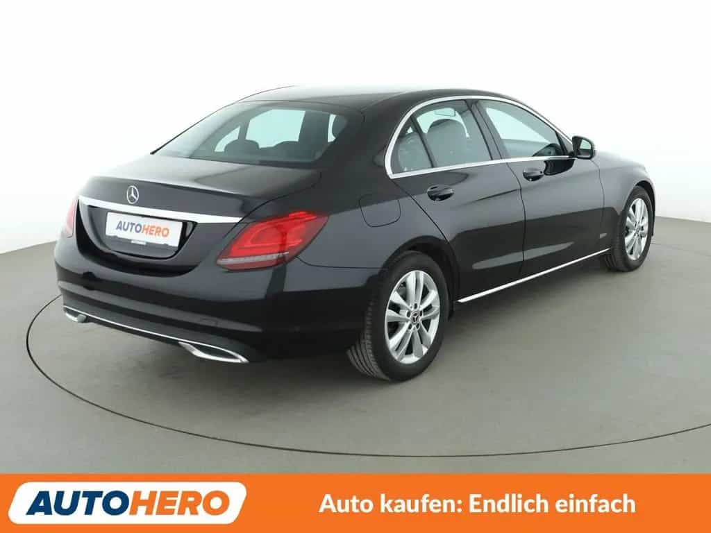 Mercedes-Benz C 180 Avantgarde Aut.*LED*TEMPO*CAM*PDC*SHZ* 09/2019-photo-5