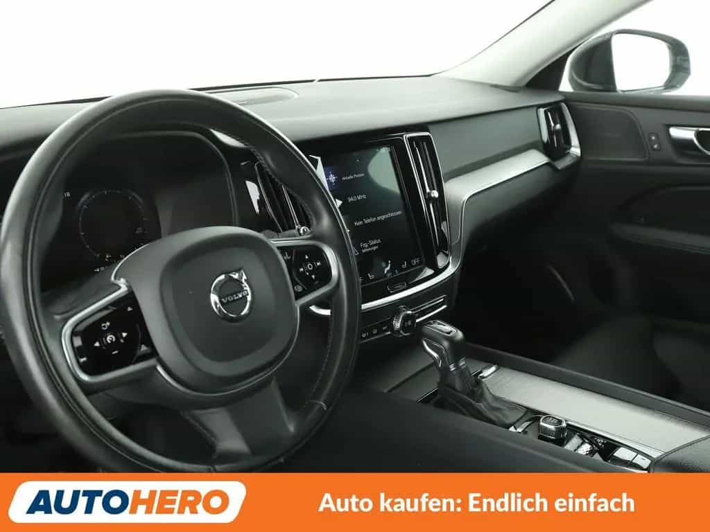 Volvo V60 2.0 D4 Inscription Aut.*NAV*LED*TEMP*CAM*PDC 05/2020-photo-10