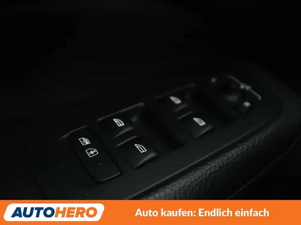 Volvo V60 2.0 D4 Inscription Aut.*NAV*LED*TEMP*CAM*PDC 05/2020-photo-24