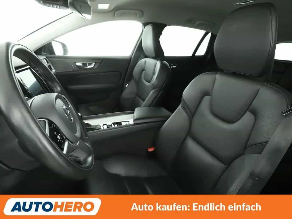 Volvo V60 2.0 D4 Inscription Aut.*NAV*LED*TEMP*CAM*PDC 05/2020-photo-9