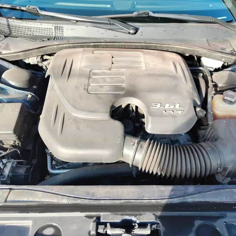 Chrysler 300C 04/2015-photo-6