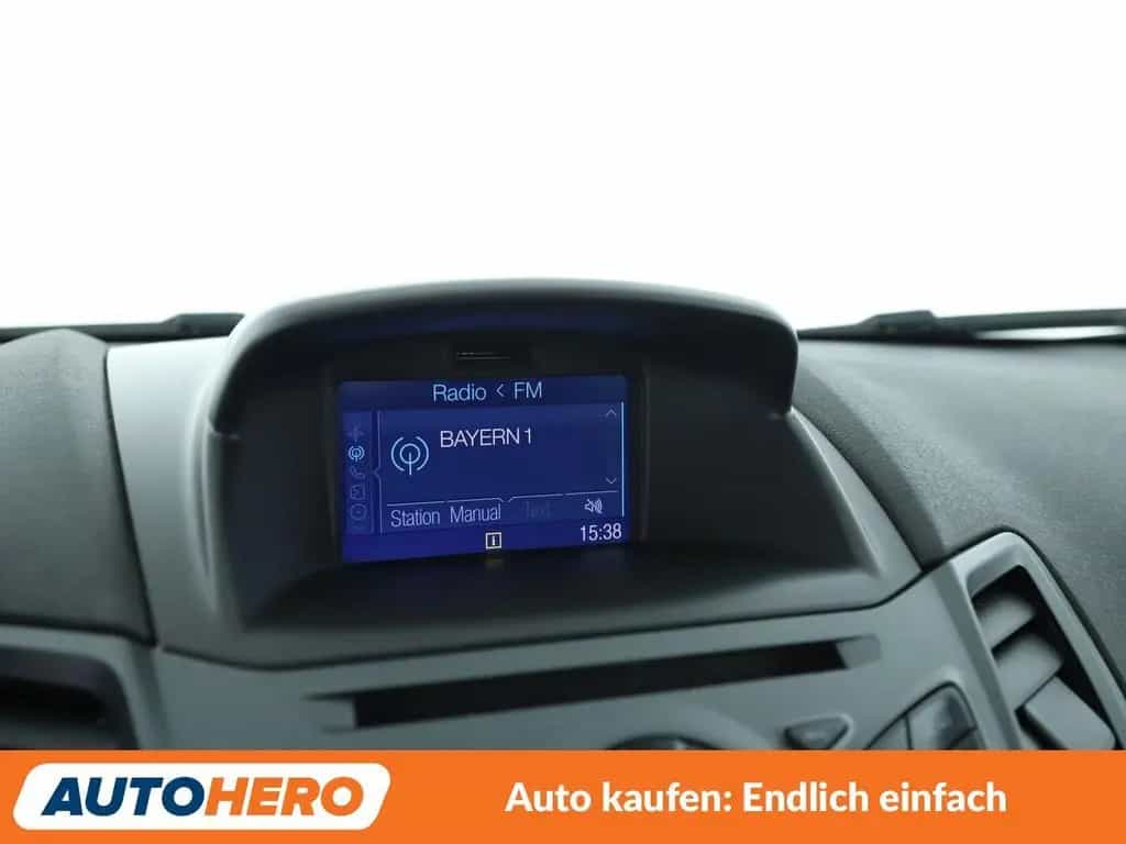 Ford Fiesta 1.0 EcoBoost Trend*NAVI*SHZ*KLIMA* 08/2015-photo-19