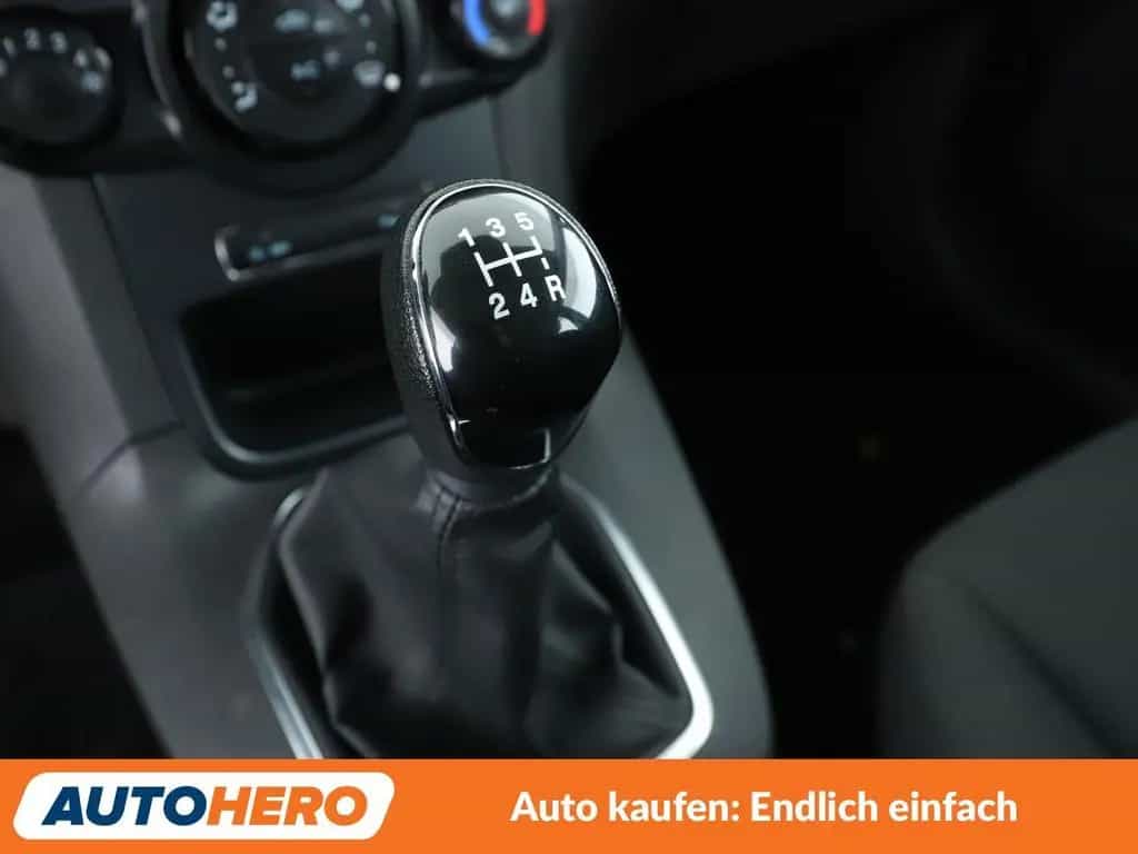 Ford Fiesta 1.0 EcoBoost Trend*NAVI*SHZ*KLIMA* 08/2015-photo-22