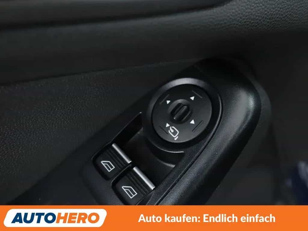Ford Fiesta 1.0 EcoBoost Trend*NAVI*SHZ*KLIMA* 08/2015-photo-23
