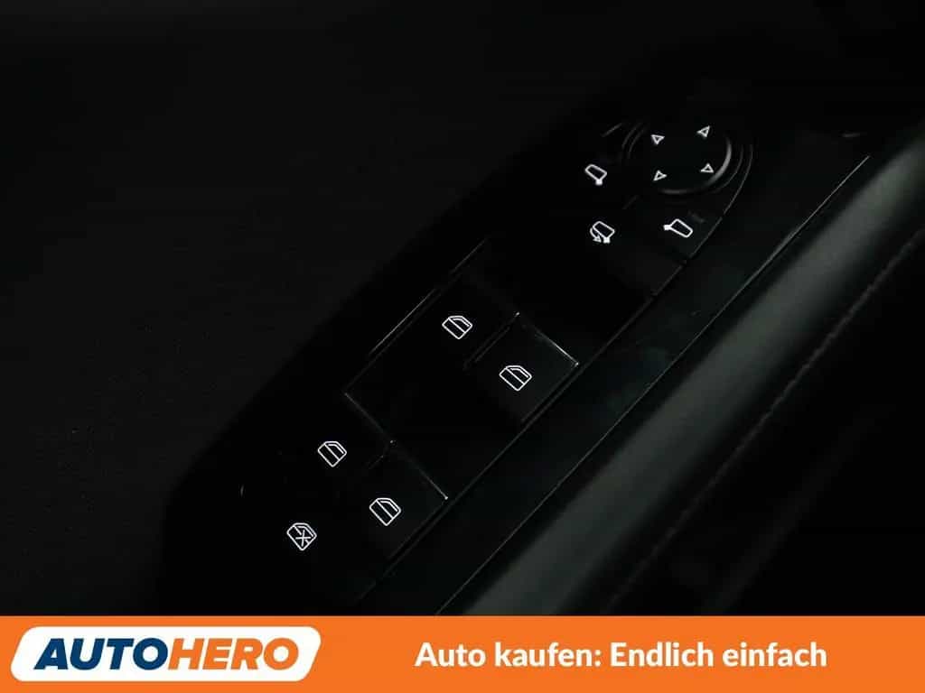 Mazda 3 2.0 Skyactiv-G Mild-Hybrid Selection Aut.*NAVI 06/2019-photo-24
