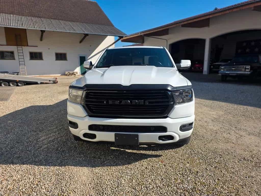 Dodge Ram 1500 4x4 22 Zoll Räder+TÜV neu+Carfax 07/2020-photo-5