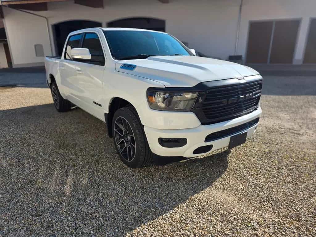 Dodge Ram 1500 4x4 22 Zoll Räder+TÜV neu+Carfax 07/2020-photo-9
