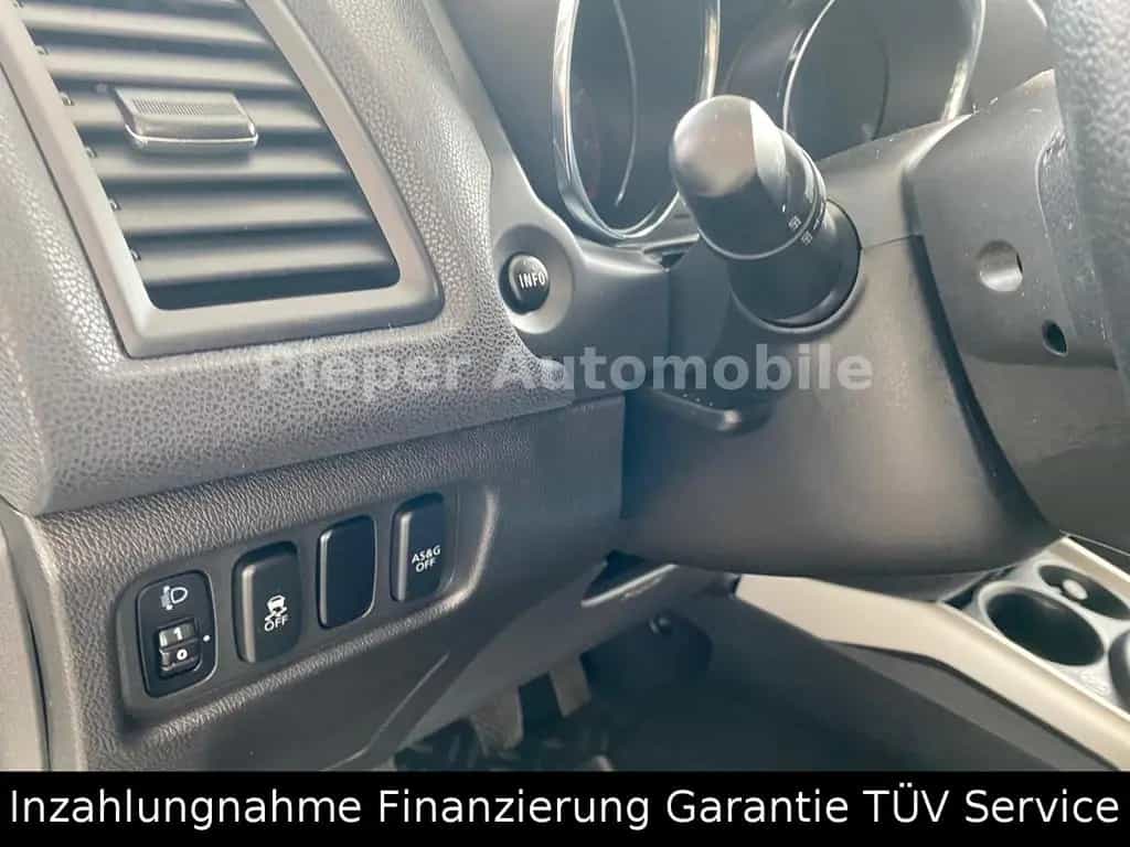 Mitsubishi ASX 35 Jahre 2WD Klima SHZ Scheckheft 1.Hand AHK 02/2014-photo-24
