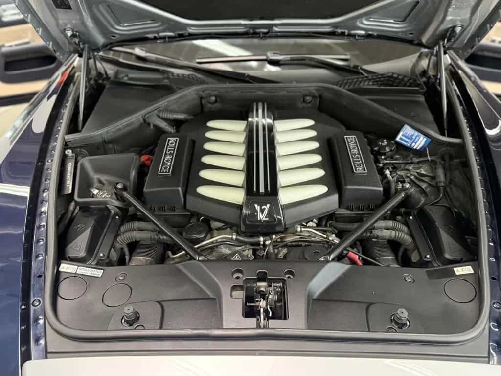 Rolls-Royce Wraith V12 12/2013-photo-23