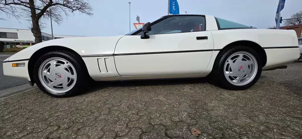 Corvette C4 TÜVNeu 2Hand Garantie T.Zustand H-Kennzeichen 02/1989-photo-4