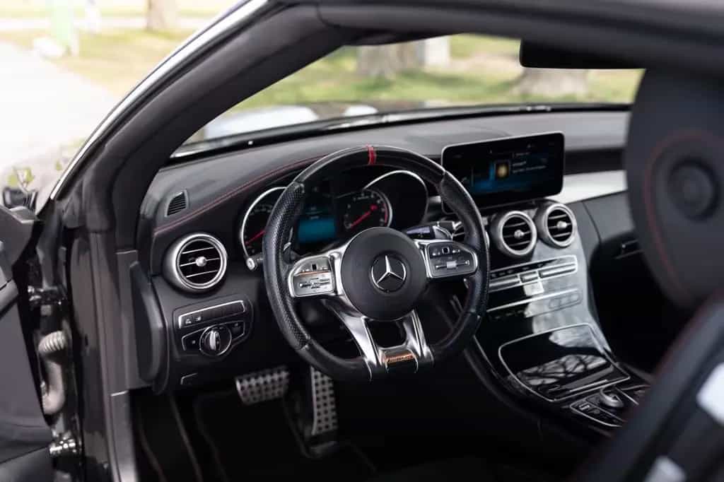 Mercedes-Benz Cabrio C 43 AMG 03/2019-photo-12