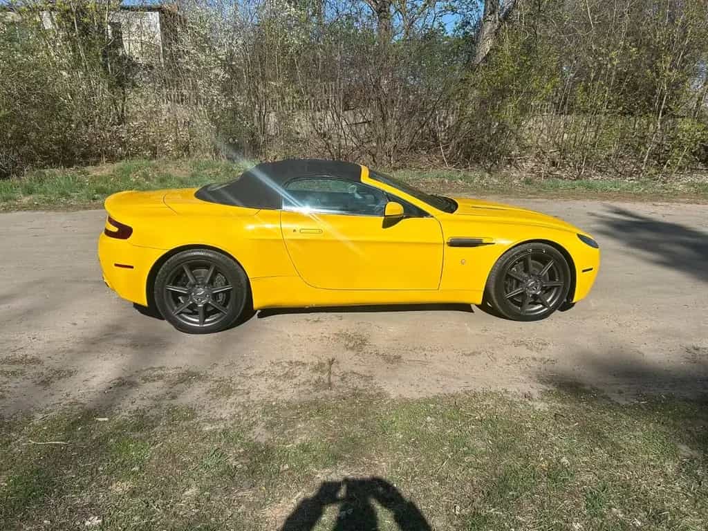 Aston Martin V8 Vantage cabrio Yellow racing 05/2008-photo-3