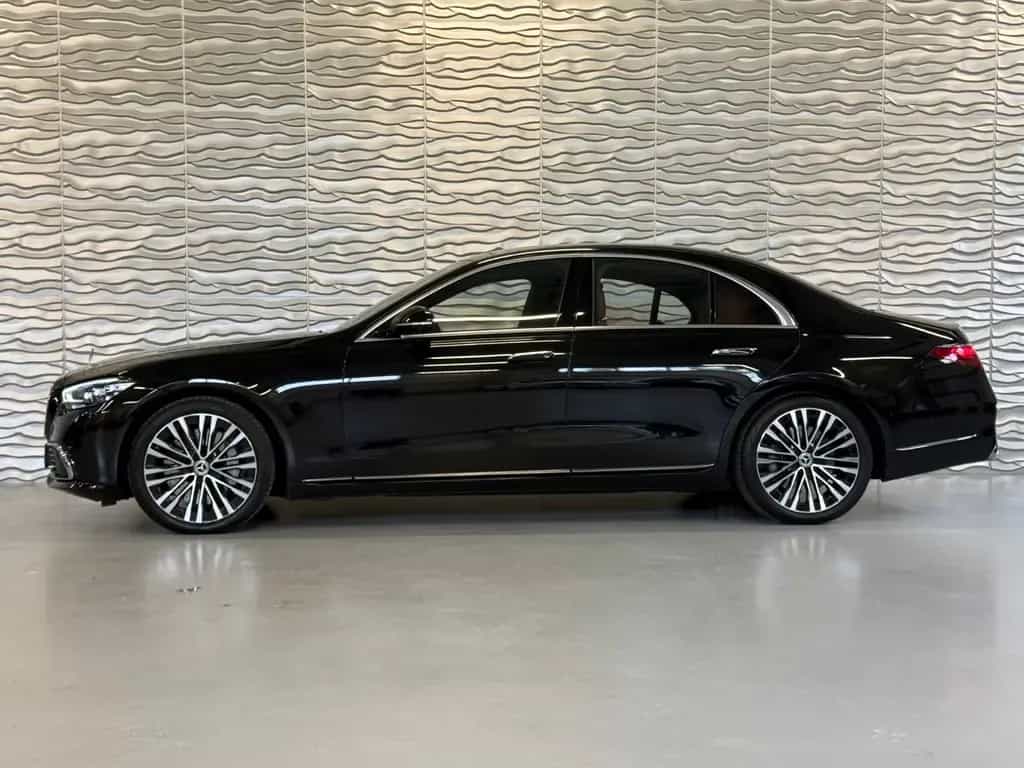 Mercedes-Benz S-Class 580 4Matic*EXCLUSIVE*DIGITAL*PANO*STANDHEIZUN 12/2021-photo-1