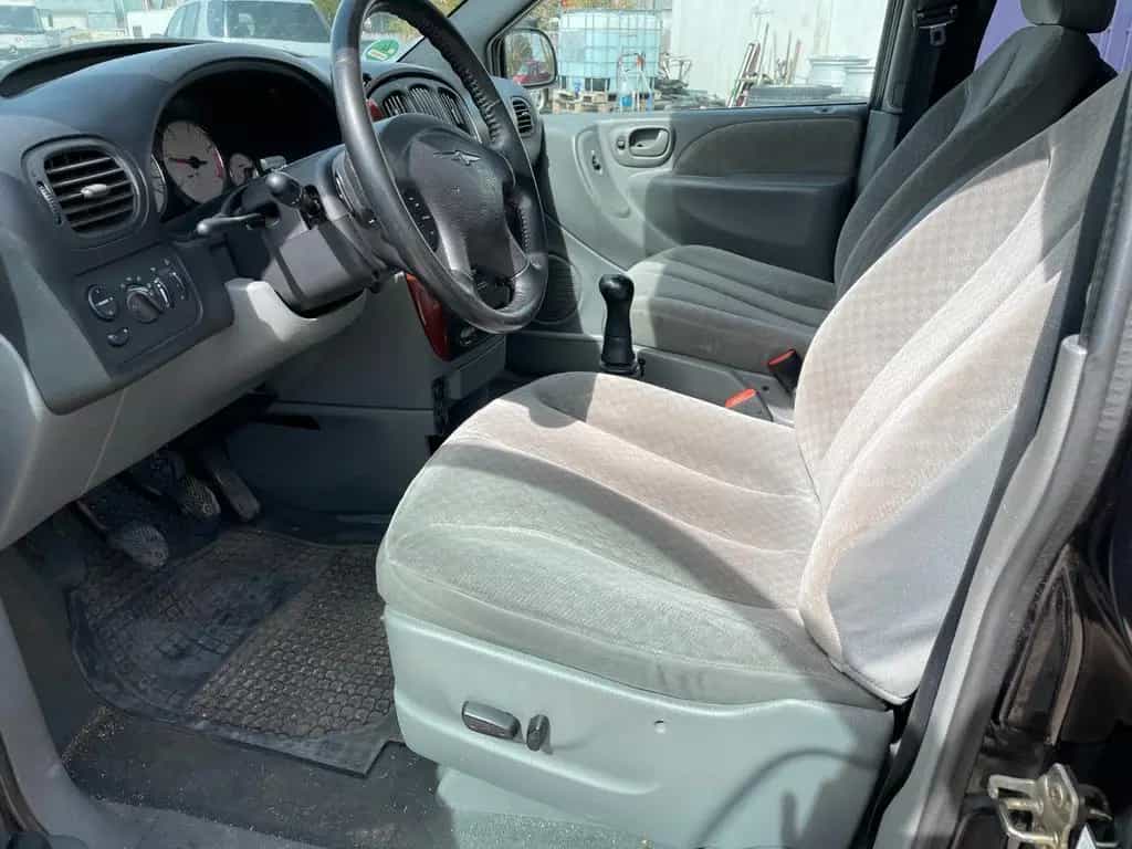 Chrysler Voyager LX 2.5 05/2006-photo-9