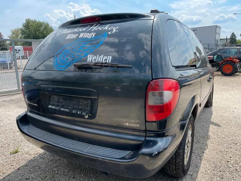 Chrysler Voyager LX 2.5 05/2006-photo-3