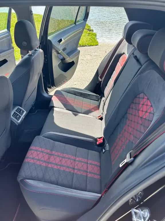 Volkswagen Golf VII 2.0 TSI DSG GTI TCR 08/2019-photo-12