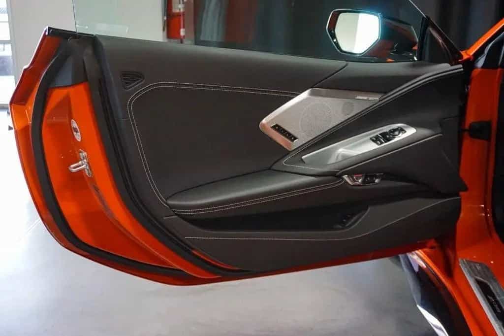 Corvette Z06 2LZ Z07 Performance Paket MY25 08/2025-photo-12