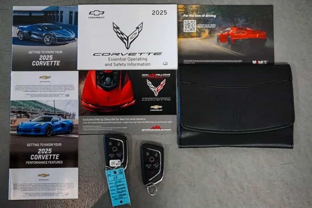 Corvette Z06 2LZ Z07 Performance Paket MY25 08/2025-photo-13