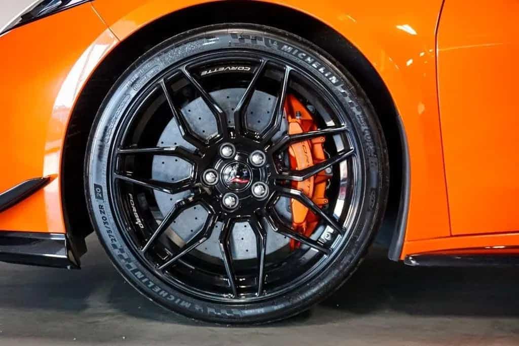 Corvette Z06 2LZ Z07 Performance Paket MY25 08/2025-photo-7