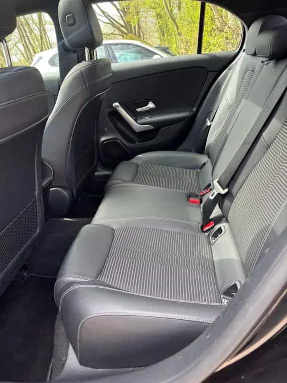 Mercedes-Benz A-Class Progressive | Panorama | LED | Garantie 07/2019-photo-11