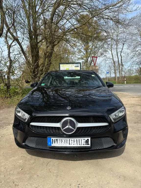 Mercedes-Benz A-Class Progressive | Panorama | LED | Garantie 07/2019-photo-3