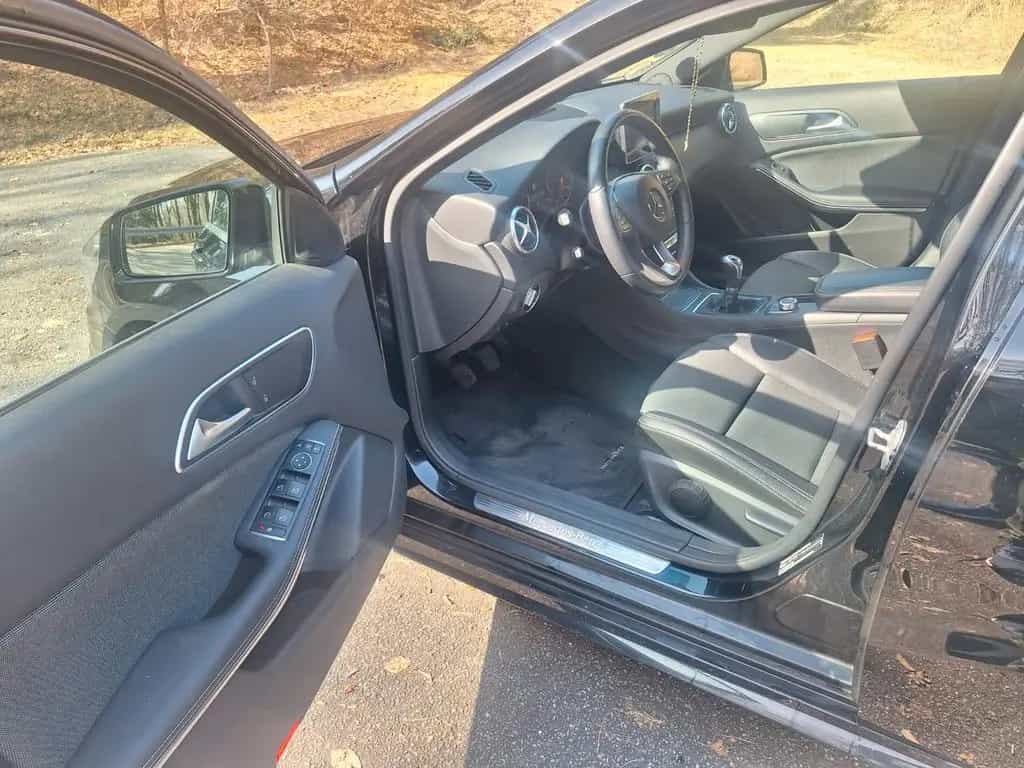 Mercedes-Benz A-Class 200 PEAK Edition PEAK Edition 10/2017-photo-4