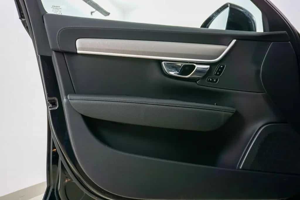 Volvo V90 Kombi Inscription ACC Leder 07/2020-photo-15