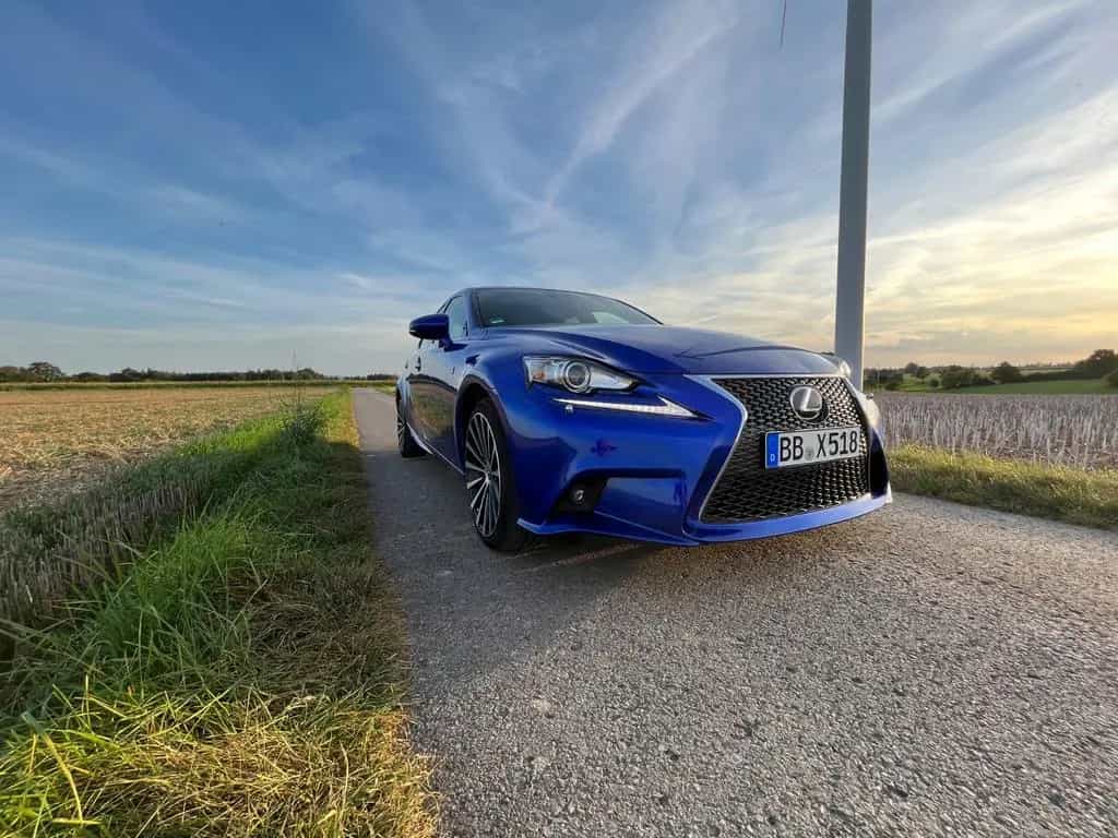 Lexus IS 300 300h F-Sport Automatik F-Sport 02/2015-photo-0