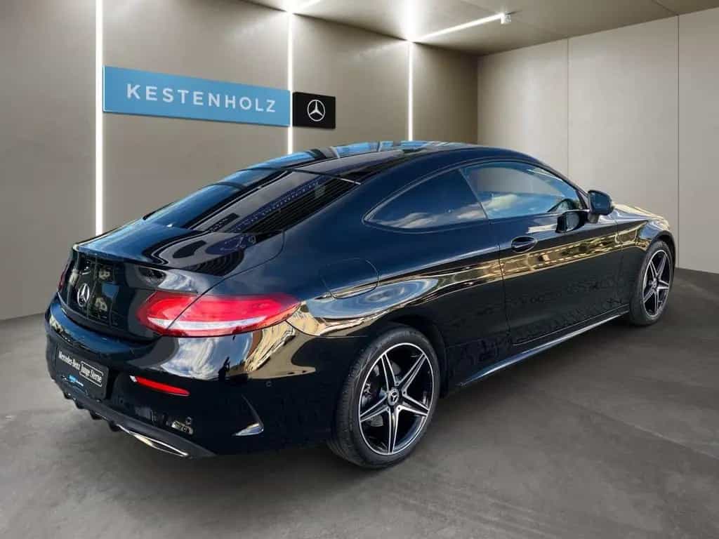 Mercedes-Benz C-Class 250 Coupé AMG+NIGHT+NAVI+SHZ+TOTWNKL+AMBIENTE 04/2017-photo-4