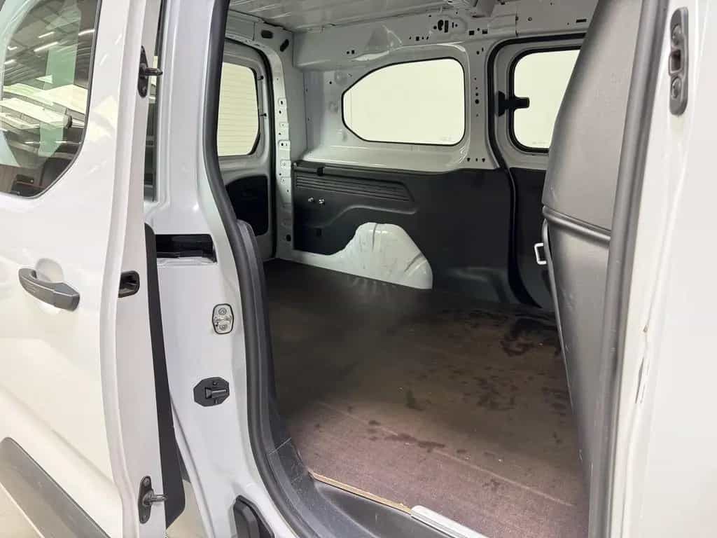 Opel Combo 1.5d Man. 3 pl. - Lichte Vracht - Airco - 04/2023-photo-4