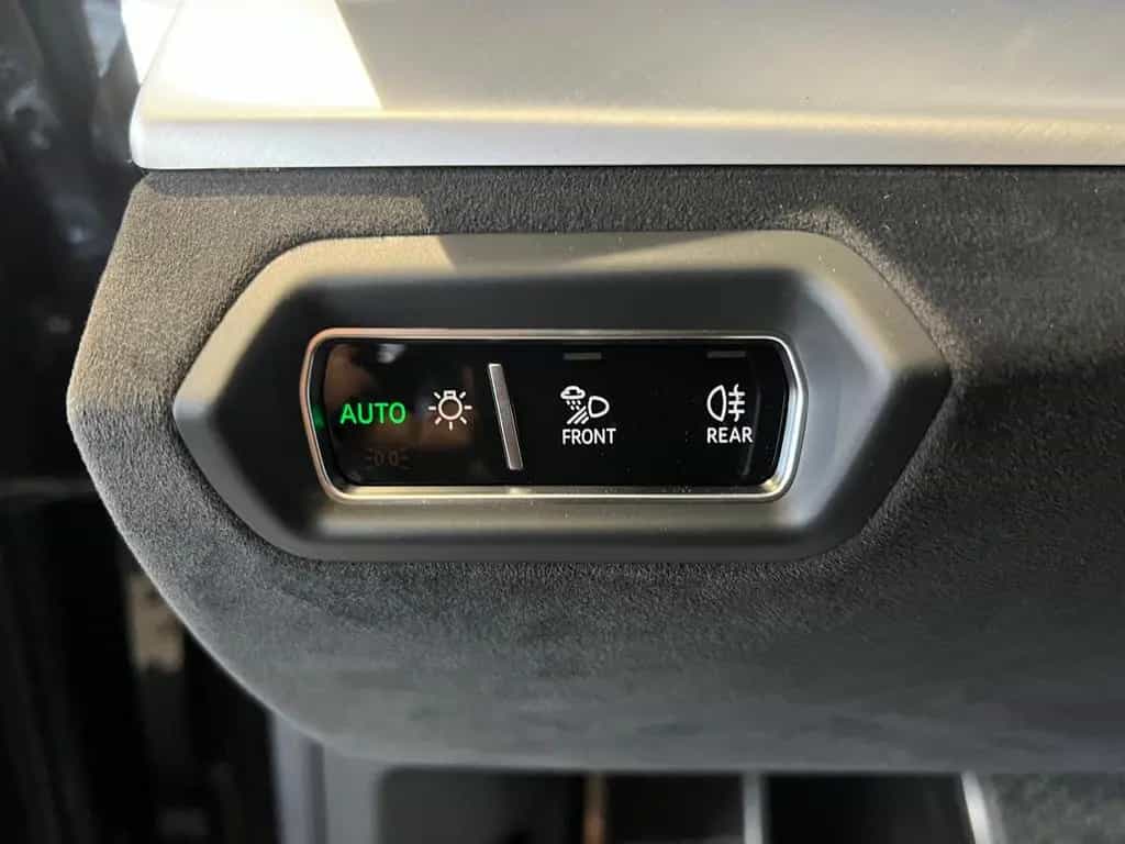 Lamborghini Urus *Großes Carbon Paket*Akrapovic* 01/2020-photo-20