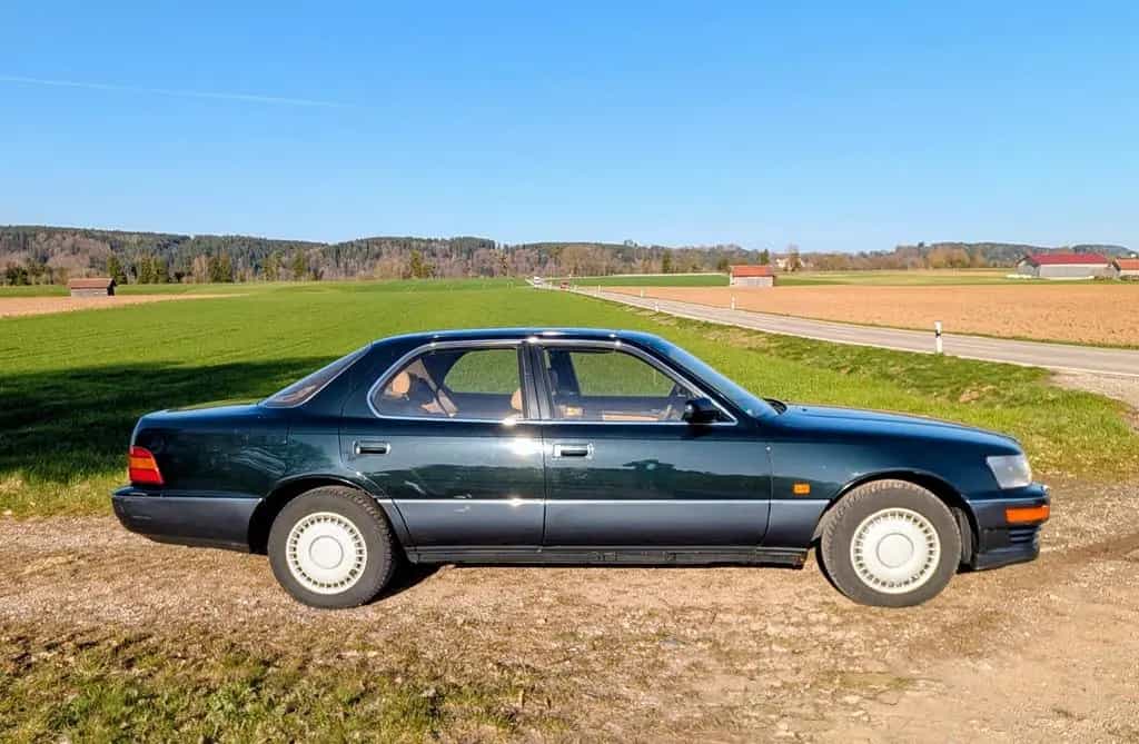 Lexus LS 400 UCF10 Oldtimer-Zulassung 12/1992-photo-4