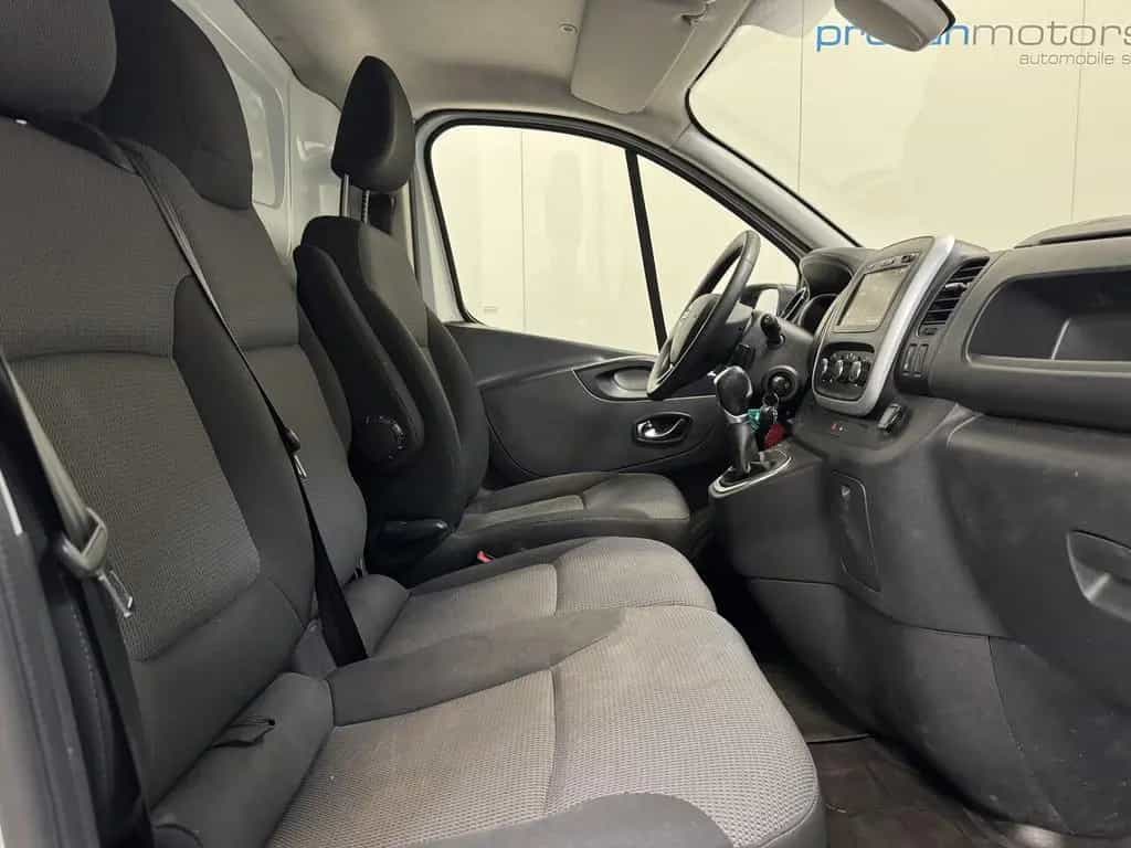 Nissan NV300 2.0d Autom. Lichte Vracht - 3pl - Airco - 04/2020-photo-1