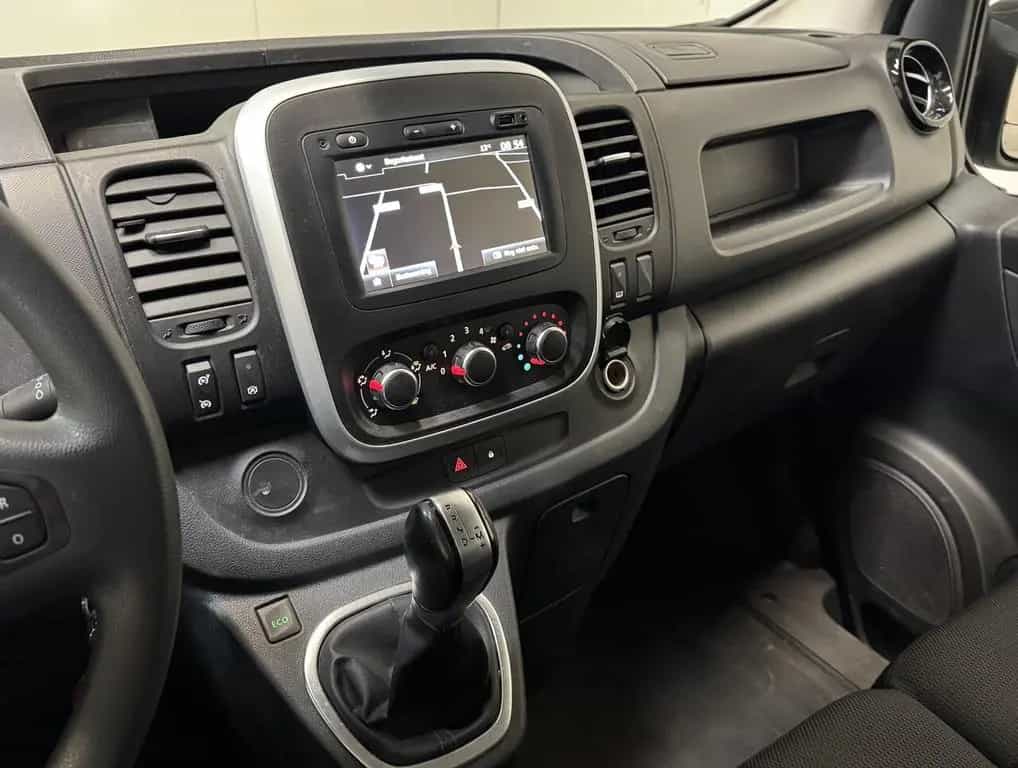 Nissan NV300 2.0d Autom. Lichte Vracht - 3pl - Airco - 04/2020-photo-11