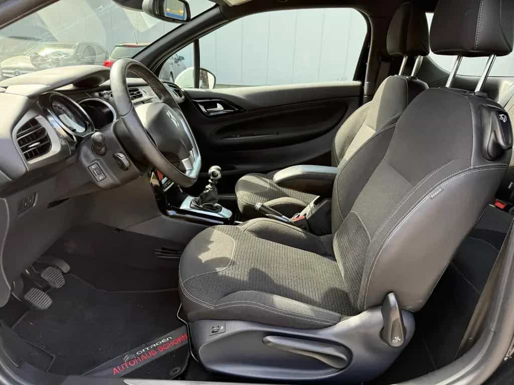 Citroën DS3 PureTech PDC*Navi*Klima*TÜV*Sitzheizung*LED* 12/2016-photo-15