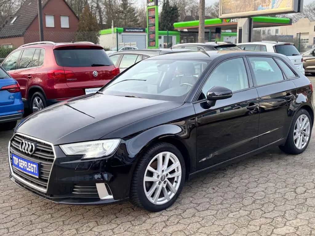 Audi A3 TFSI Sport*Scheckheft*TÜV*Service NEU!! 02/2017-photo-1