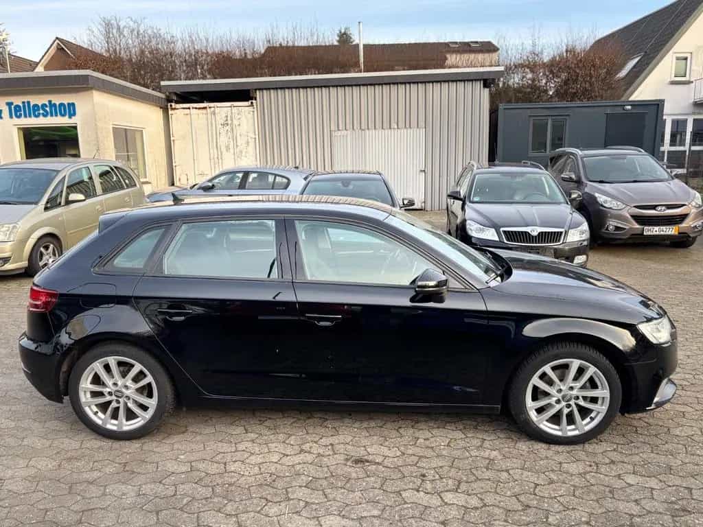 Audi A3 TFSI Sport*Scheckheft*TÜV*Service NEU!! 02/2017-photo-4
