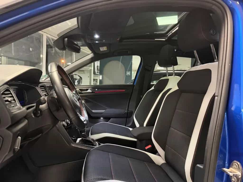 Volkswagen T-Roc 2.0 Sport 4M 1.Hand ACC PANO LED CAM DSG 04/2019-photo-20