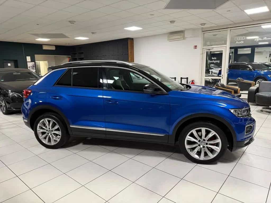 Volkswagen T-Roc 2.0 Sport 4M 1.Hand ACC PANO LED CAM DSG 04/2019-photo-3