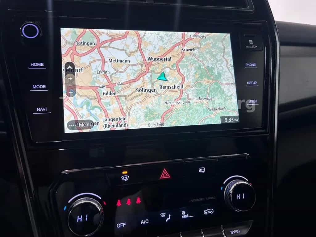 Ssangyong Tivoli 1.5 T-GDi Sapphire*1.HD*37TKM*Leder*AHK* 10/2019-photo-16