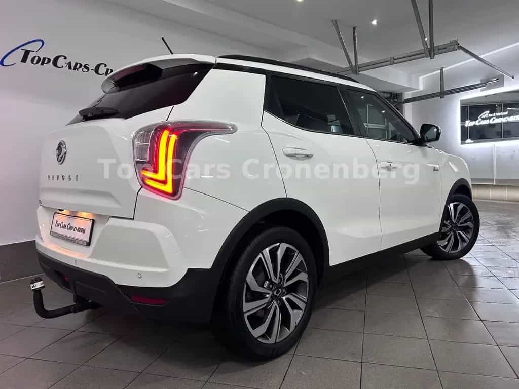 Ssangyong Tivoli 1.5 T-GDi Sapphire*1.HD*37TKM*Leder*AHK* 10/2019-photo-2