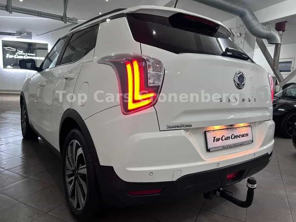 Ssangyong Tivoli 1.5 T-GDi Sapphire*1.HD*37TKM*Leder*AHK* 10/2019-photo-22