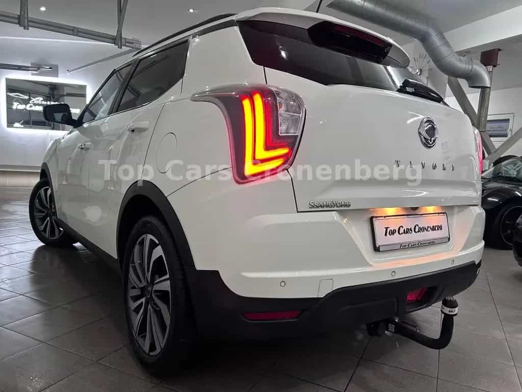 Ssangyong Tivoli 1.5 T-GDi Sapphire*1.HD*37TKM*Leder*AHK* 10/2019-photo-3