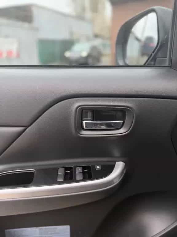 Mitsubishi L200 Top Doppelkabine 4WD Hardtop/Leder/1 Hand 05/2020-photo-20